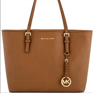 Michael Kors Jet Set Travel Saffiano Leather